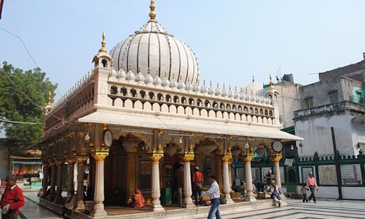 Nizamuddin Dargah