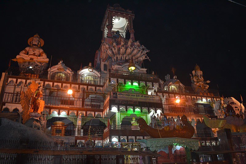 Vaishno Devi Temple Haridwar : Take Bless Vaisho Devi Temple Haridwar